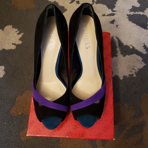 Multi color suede heels - Picture 3 of 4